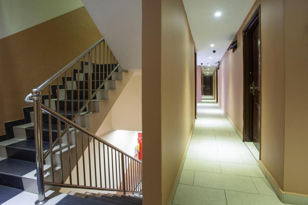 Oyo 90173 Hotel Mekong كوالالمبور المظهر الخارجي الصورة